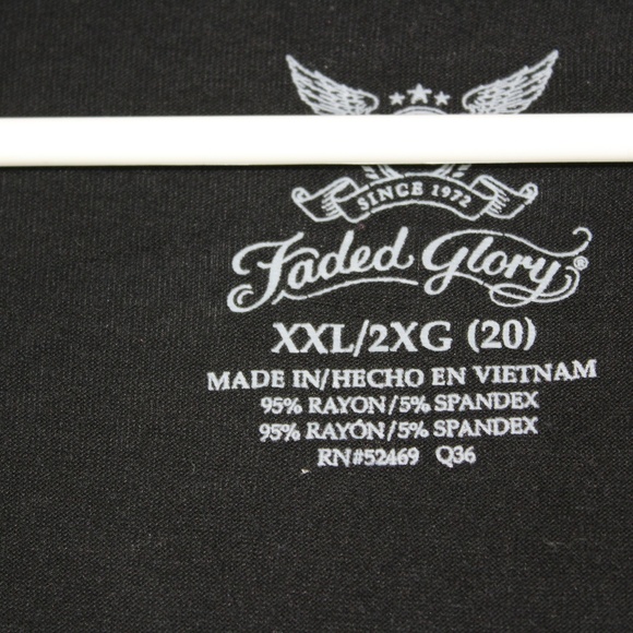 Women's Plus Size Black T-shirt, Faded Glory, XXL - Picture 5 of 7